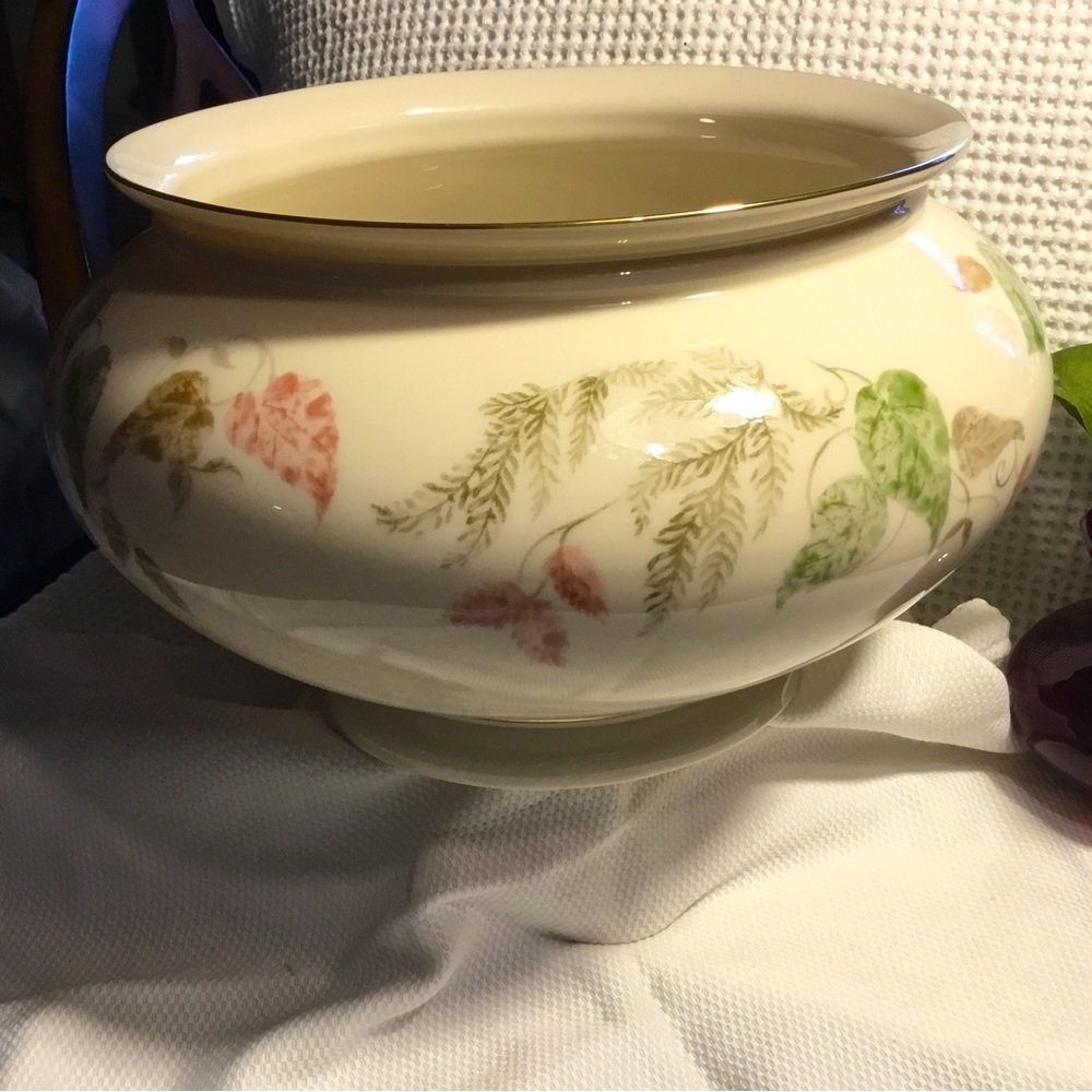 Lenox China~Natures Impression Illusive Leaves Centerpiece Bowl